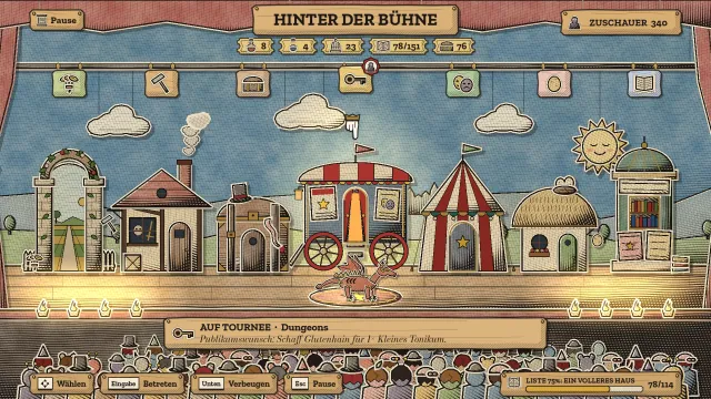 Hinter der Bühne bei Nacht: ein gemaltes Dorf aus Papierhäusern für Landwirtschaft, Handwerk, Inventar, Dungeons, Truppe, Kinderstube und Bestiarium unter einem Mond und Sternen aus Papier, über einer Reihe von Zuschauern.